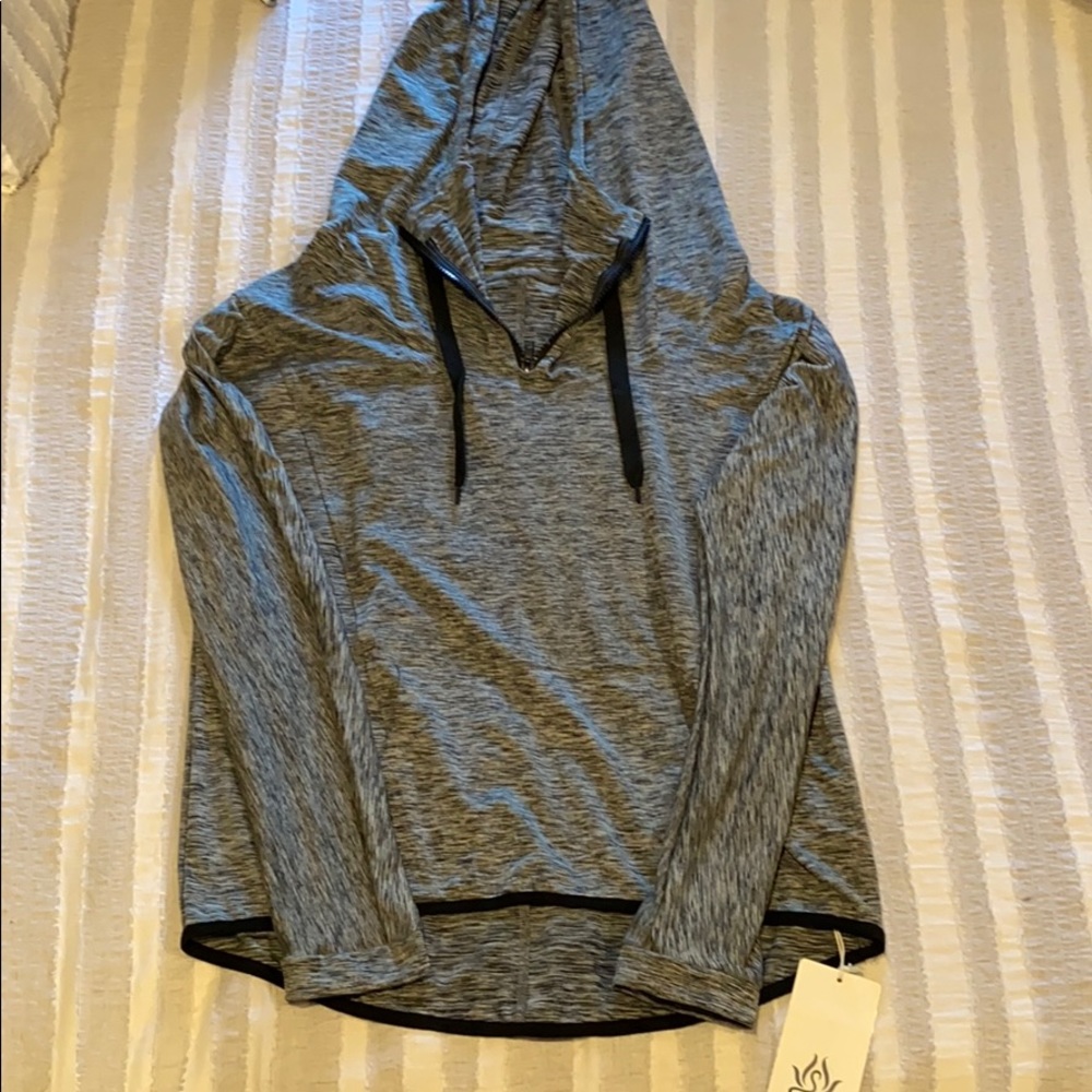 Lightweight quarter zip hoodie with pocket